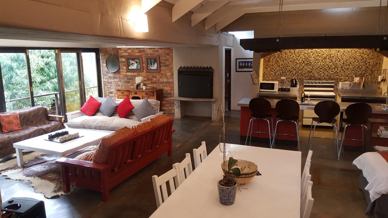 Hornbill House Self Catering Accommodation Hermanus Exteriör bild