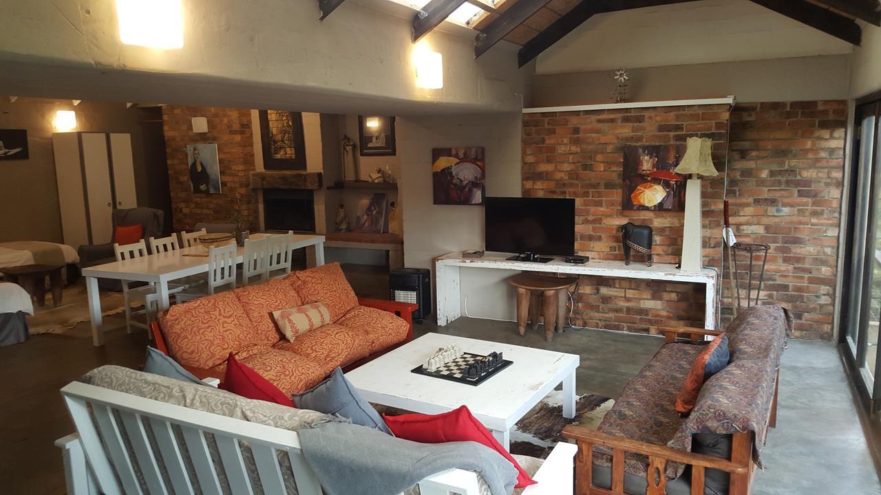 Hornbill House Self Catering Accommodation Hermanus Exteriör bild