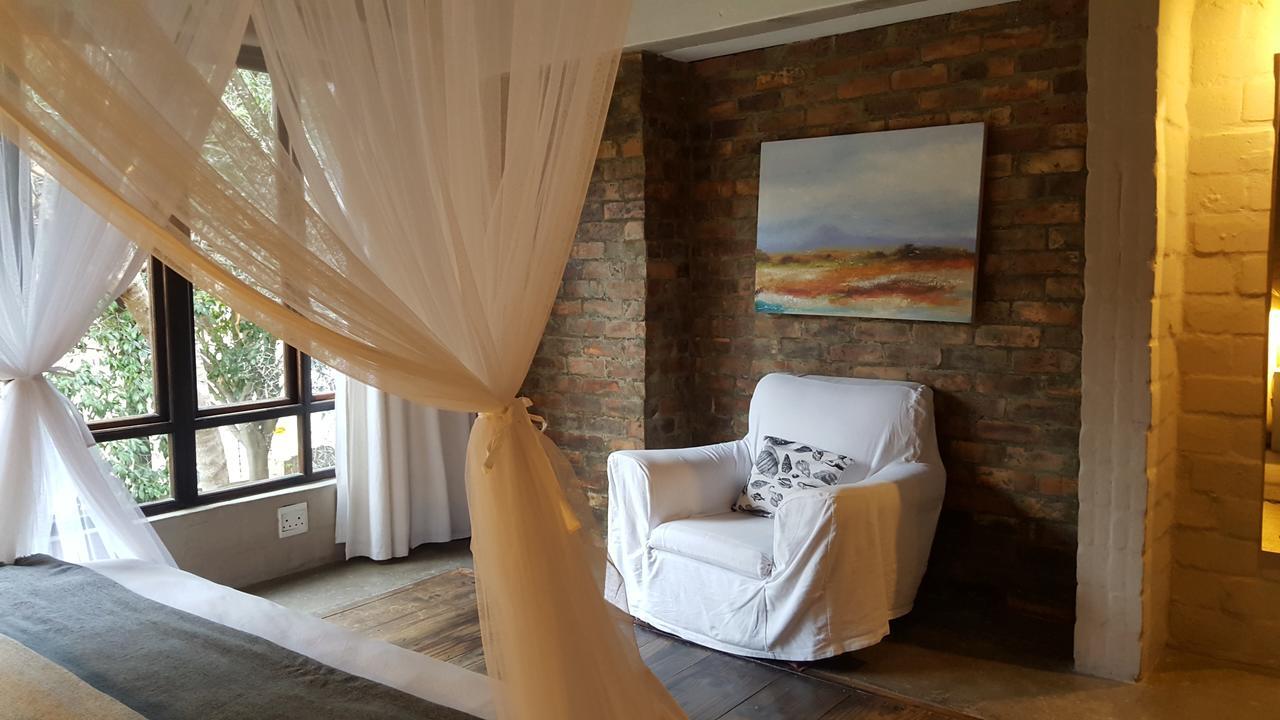 Hornbill House Self Catering Accommodation Hermanus Exteriör bild