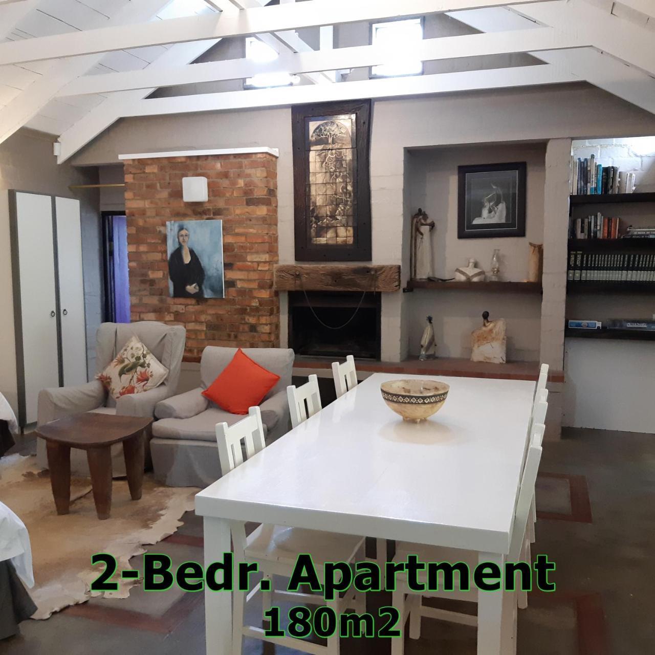 Hornbill House Self Catering Accommodation Hermanus Exteriör bild